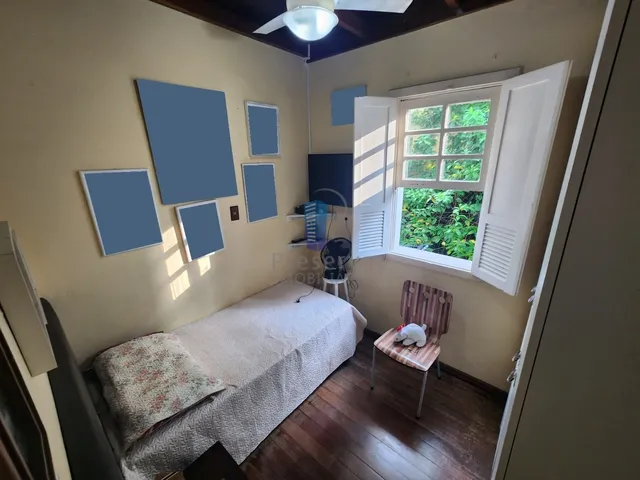 Imagem 12: Ampla casa, sozinha no terreno, bem arejada e ventilada, no centro de Itajaí