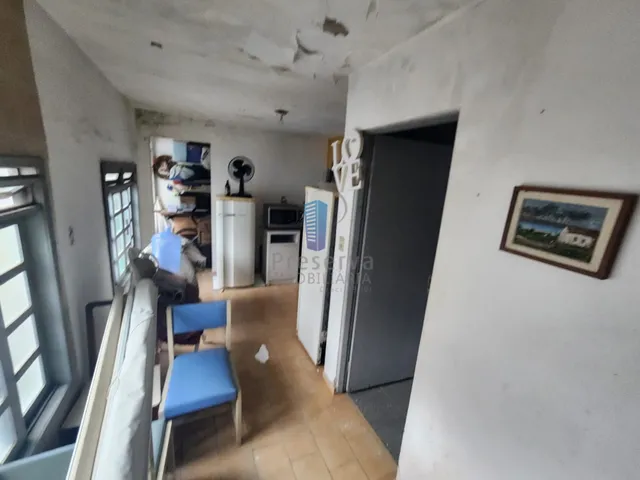 Imagem 10: Ampla casa, sozinha no terreno, bem arejada e ventilada, no centro de Itajaí