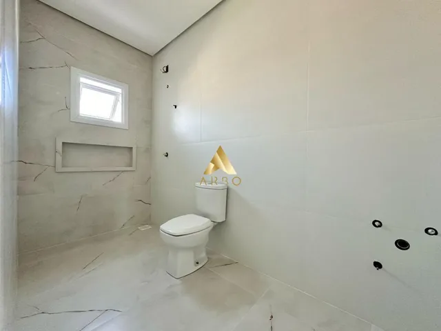 Imagem 2: Sobrado Alto Padrão Pertinho do Mar