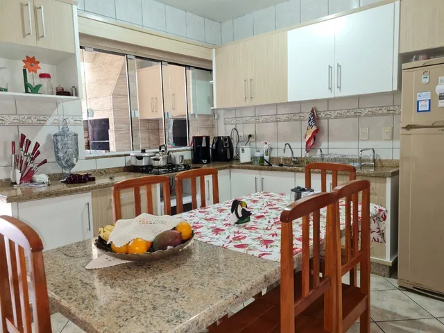 Imagem 1: Casa - Garopaba Casa com 4 dormitórios