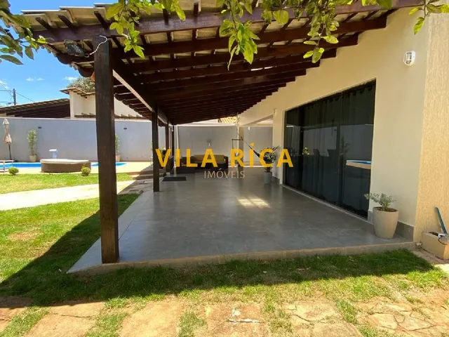 Imagem 4: Casa com 5 Suites, Moderna Dentro de Condominio, Piscina Aquecida, com Lote de 800M², Na