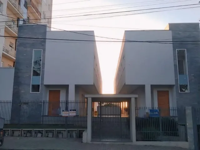 Imagem: Sobrado no Centro Deparobé