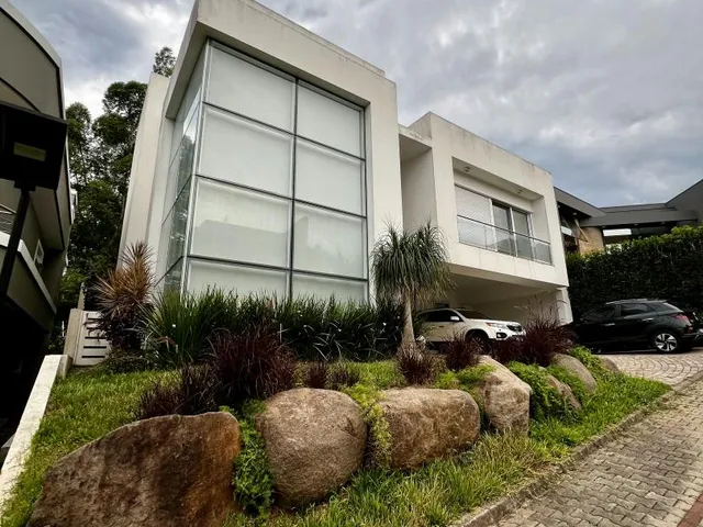 Imagem: Casa 04 Suítes Ampla Área Social