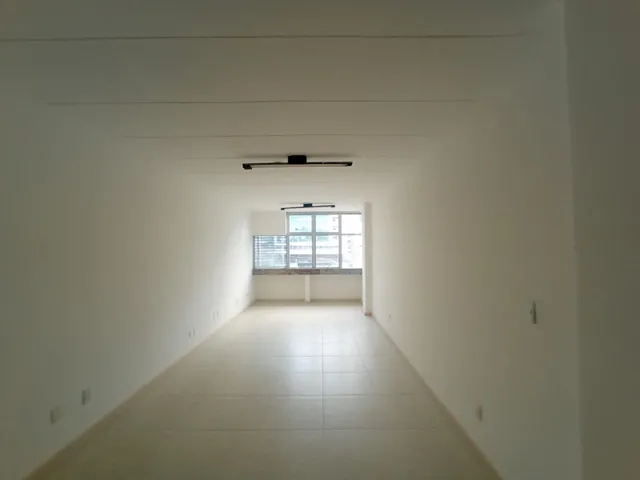 Imagem: Sala comercial para locação no Edf. Max