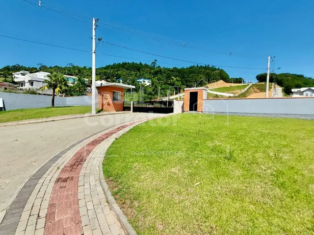 Imagem: LINDO TERRENO EM LOTEAMENTO DE 391m²