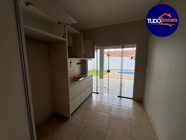 Imagem: Aluga Casa 2Qtos em Condomínio Fechado