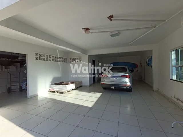 Imagem 6: Excelente Casa Mobiliada Localizada em Balneário Piçarras