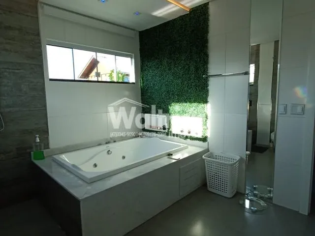 Imagem 5: Excelente Casa Mobiliada Localizada em Balneário Piçarras