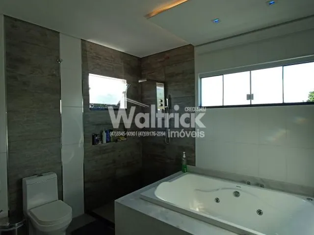 Imagem 8: Excelente Casa Mobiliada Localizada em Balneário Piçarras
