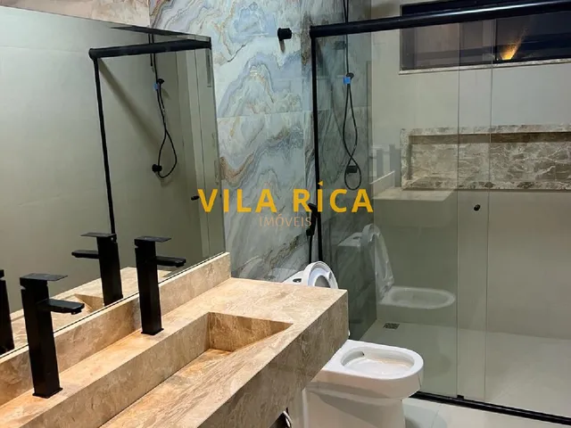 Imagem 3: Casa Moderna com 03 Suítes, Sala com 02 Ambientes, Churrasqueira, Piscina, Área Verde