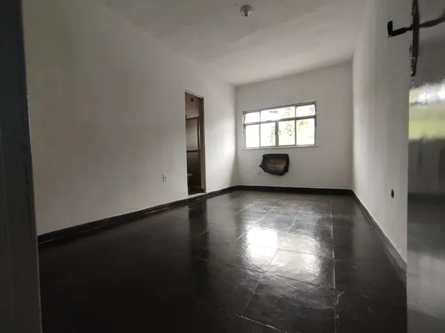 Imagem 5: Sobrado Composto de 03 Quartos, Sendo 01 Suite,Sala, Cozinha, Banheiro, Área De