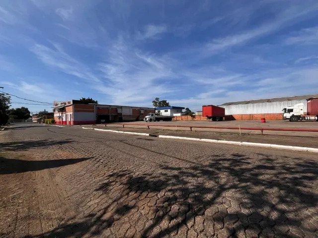 Imagem: Área industrial para venda junto as principais