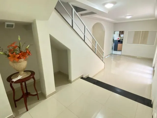 Imagem 11: Imperdível Casa Duplex no Bairro Santa Mônica, Guarapari-ES: 5 Quartos, 3 Suítes