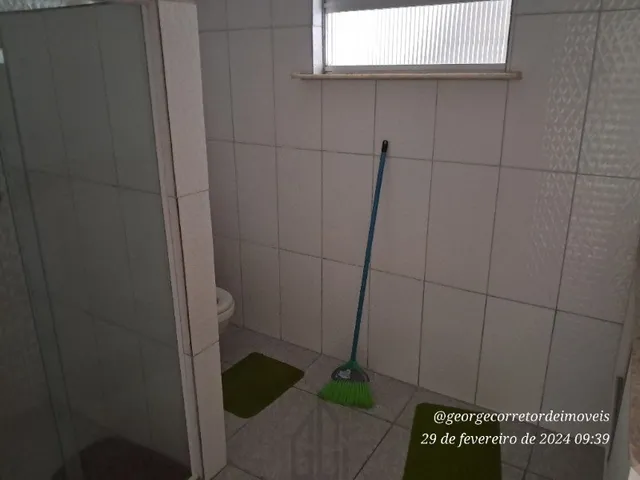 Imagem 6: Casa térrea tipo apartamento medindo 154 m² com 4/4 dormitórios, sala ampla, pé