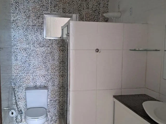 Imagem 14: Casa térrea tipo apartamento medindo 154 m² com 4/4 dormitórios, sala ampla, pé
