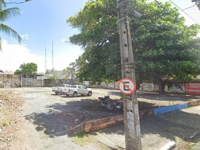 Imagem: Terreno Amplo e Estratégico para Locação