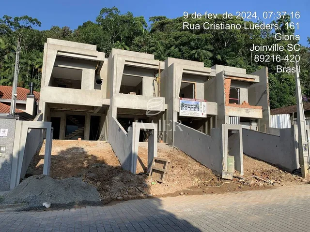 Imagem 5: Casa Geminada com 3 Quartos À Venda, Glória - Joinville