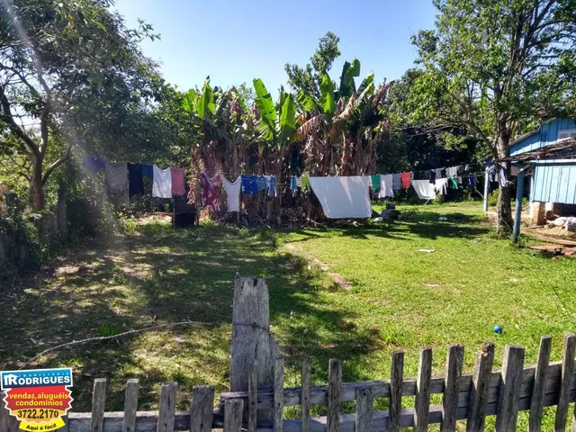 Imagem: Terreno com 2 Dormitorio(s) localizado(a)
