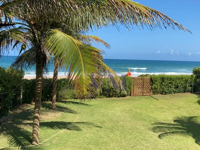 Imagem: Linda Casa 6 Suítes À Venda - Pé na Areia!