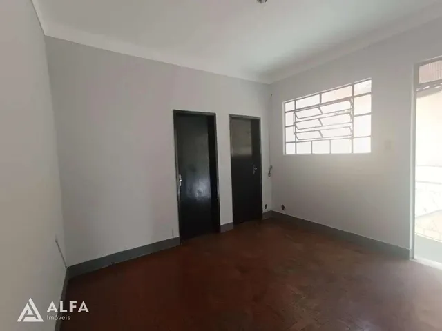 Imagem 8: Casa com 3 Quartos, para Locação em Barbacena, Centro