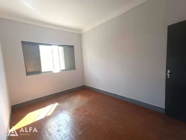 Imagem 12: Casa com 3 Quartos, para Locação em Barbacena, Centro