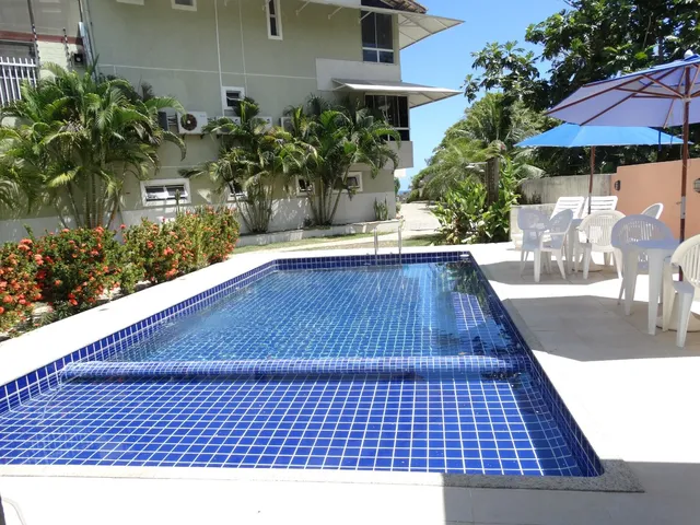 Imagem 13: Casa em Pituaçu. Piscina, Churrasqueira, VarandaeÁrea de serviço