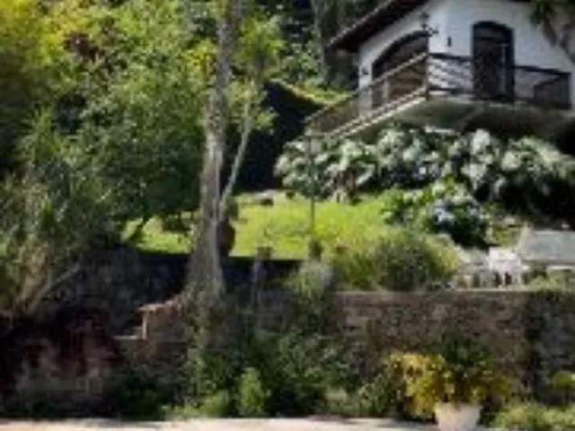 Imagem 9: Casa Residencial em Petrópolis - Rj, Valparaíso