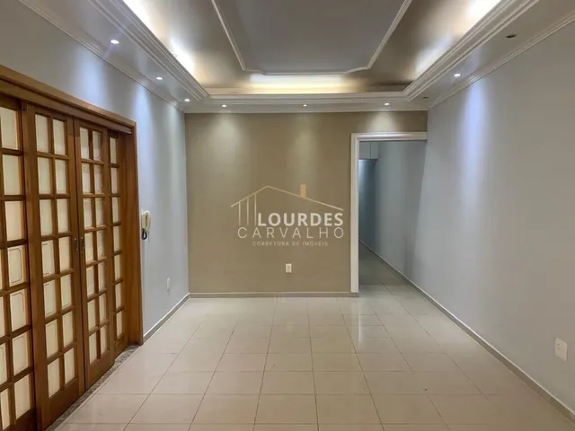 Imagem: A casa possui 2 Dormitórios, 1 Suíte, 2 Banheiros, 2