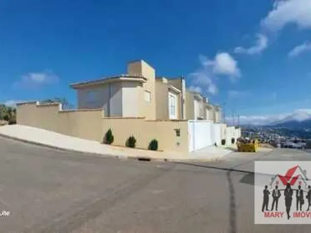 Imagem: Casa à venda no bairro Jardim Bandeirantes