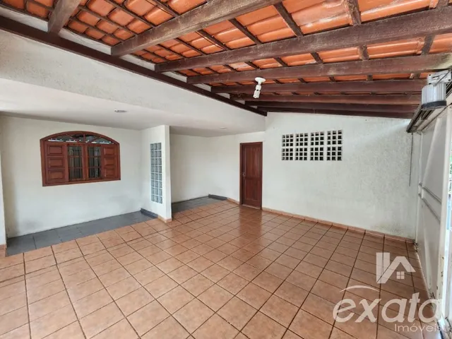 Imagem 6: Casa, 5 Dormitórios, 2 Suíte, 6 Banheiro, 2 Vagas na Garagem