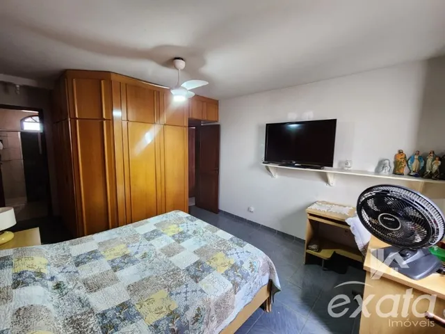 Imagem 9: Casa, 5 Dormitórios, 2 Suíte, 6 Banheiro, 2 Vagas na Garagem