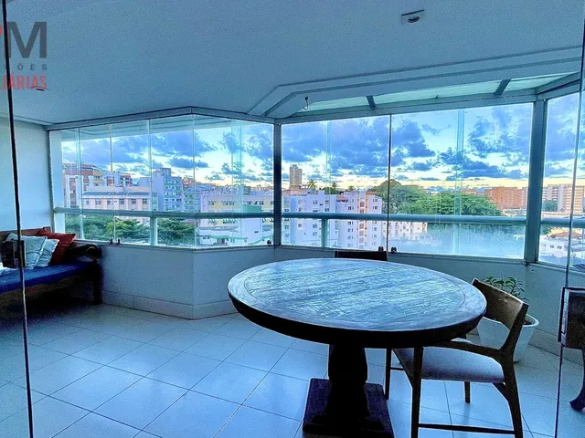Imagem 2: Amplo Apartamento com 03 Suítes, 210M2, Finamente Mobiliado para Locação no Bairro Do