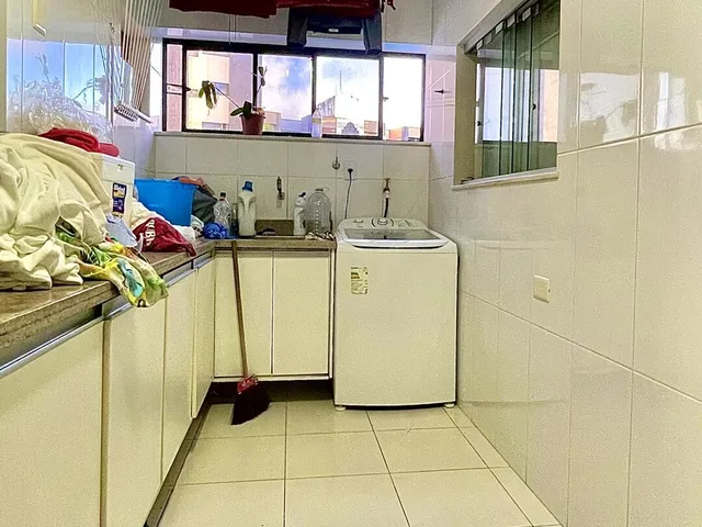 Imagem 7: Amplo Apartamento com 03 Suítes, 210M2, Finamente Mobiliado para Locação no Bairro Do