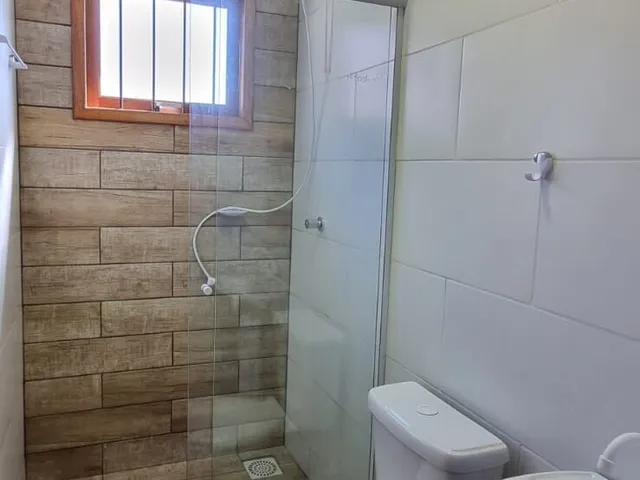 Imagem 8: Casa nova no Jardim Viamar, 2 dorm c/ Sala e Cozinha integradas, Pátio Fundos em