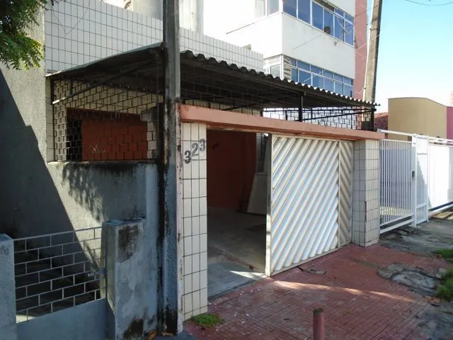 Imagem: Ca379)Casa Resid.- B.de Fátima - Fortaleza/Ce