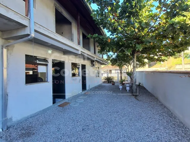 Imagem: LINDAS CASAS NO MESMO TERRENO