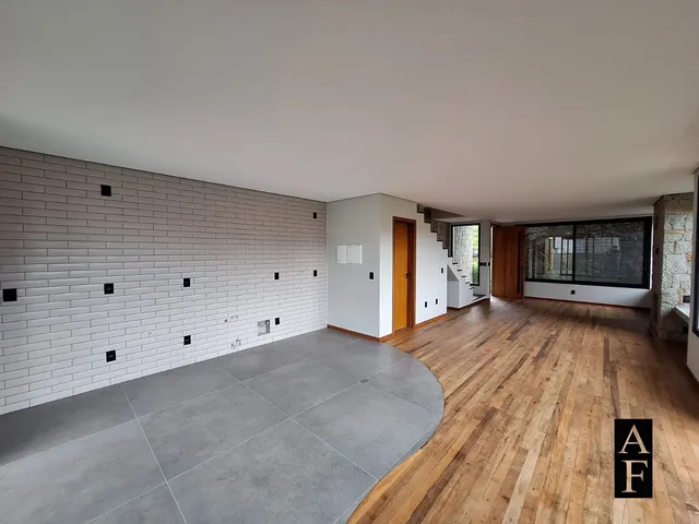 Imagem 11: Casa Alto Padrão com 3 Suítes em Bairro Panorâmico
