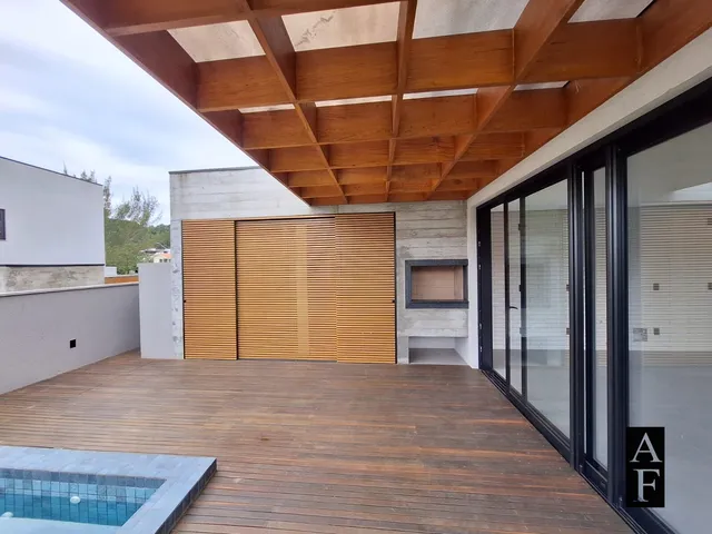 Imagem 16: Casa Alto Padrão com 3 Suítes em Bairro Panorâmico