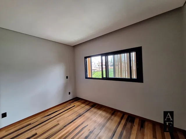 Imagem 13: Casa Alto Padrão com 3 Suítes em Bairro Panorâmico