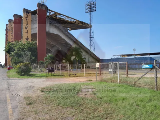 Imagem 10: Casa Sobrado em Tarumã, Curitiba/Pr