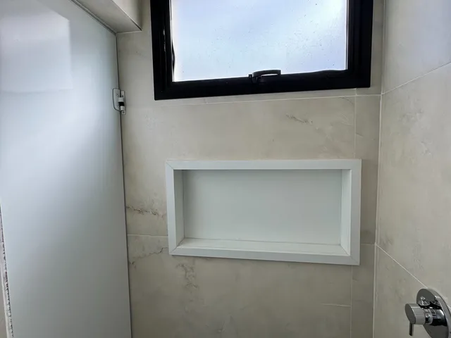 Imagem 15: Casa de luxo em condomínio à venda em Uberlândia-MG, Granja Marileusa: 4 quartos, 3
