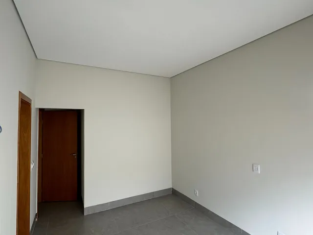 Imagem 8: Casa de luxo em condomínio à venda em Uberlândia-MG, Granja Marileusa: 4 quartos, 3