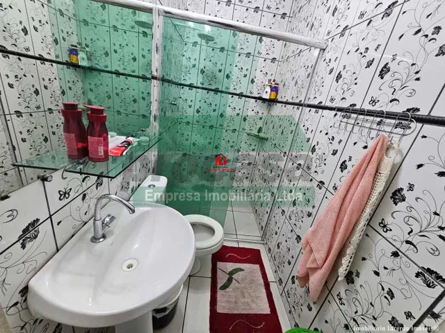 Imagem 5: Casa de rua Residencial / Cidade Nova