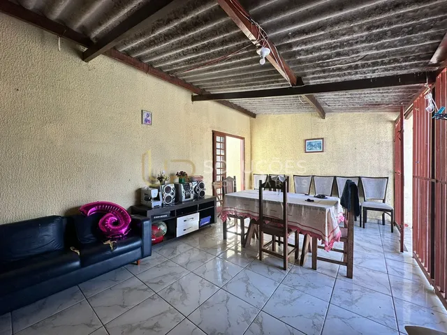 Imagem 2: Casa 2 Quartos + DCE, Lote Vazado