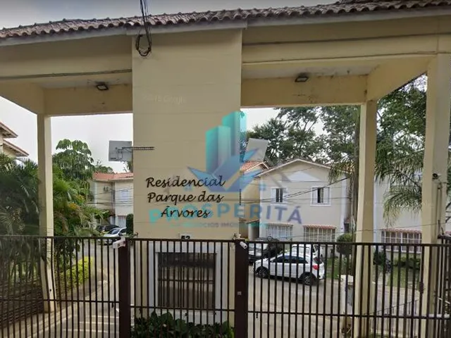 Imagem: A casa possui 2 Dormitórios, 1 Banheiro, 1 Vaga na