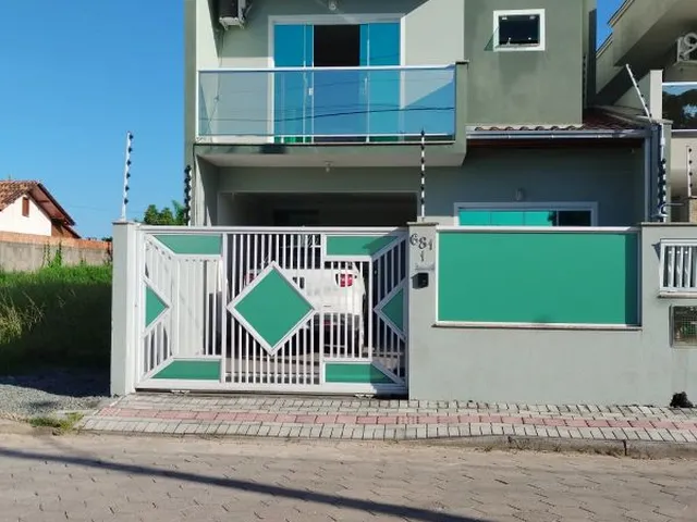 Imagem: Amplo Sobrado de Alto Padrão - Semi-Mobiliado