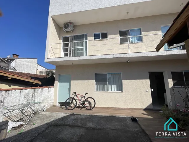 Imagem: Casa com 3 quartos, 140m², à venda em