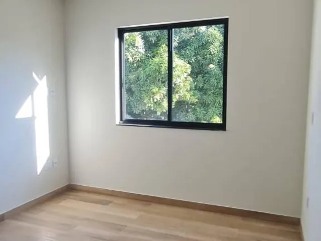 Imagem 2: Casa Geminada com 3 Quartos, 150M², À Venda em Ipatinga, Veneza