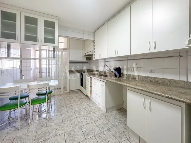Imagem 8: Apartamento com Closet Próximo À Avenida Pompeu