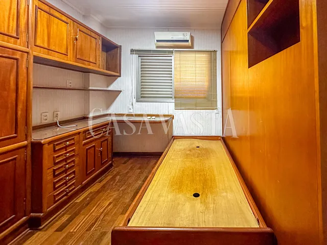 Imagem 14: Apartamento com Closet Próximo À Avenida Pompeu